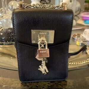 Bag DKNY crossbody phone pebble leather with charm gold chain/hardware Elissa